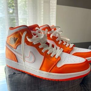Orange Air Jordan’s 🧡